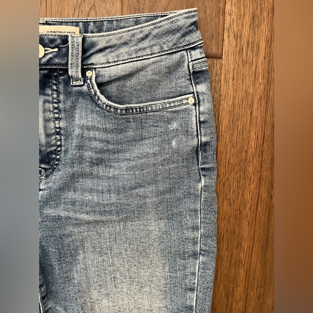 DENVER HAYES Hi-Rise Bermuda Shorts | Size 10 - Picture 5 of 10